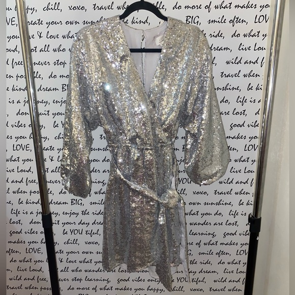 LISABETTE SEQUINED MINI DRESS - Picture 4 of 10